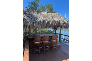 8714 COVE COURT, TAMPA, FL 33615 - MLS#MFRTB8471294