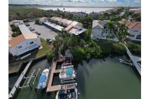 8714 COVE COURT, TAMPA, FL 33615 - MLS#MFRTB8471294