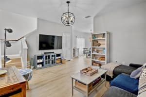 7589 PLANTATION CIRCLE, BRADENTON, FL 34201 - MLS#MFRTB8471400