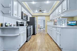 11845 66TH AVENUE, SEMINOLE, FL 33772 - MLS#MFRTB8471407