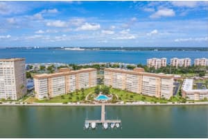 5130 BRITTANY DRIVE, ST PETERSBURG, FL 33715 - MLS#MFRTB8471459