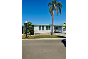 7901 40TH AVENUE, ST PETERSBURG, FL 33709 - MLS#MFRTB8471601