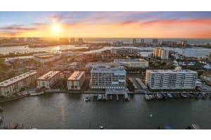 125 Island Way #602, CLEARWATER BEACH