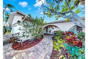 6317 COCOA LANE, APOLLO BEACH, FL 33572 - MLS#MFRTB8471622