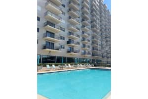 7050 SUNSET DRIVE, SOUTH PASADENA, FL 33707 - MLS#MFRTB8471661