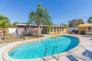 4102 FAIRVIEW HEIGHTS, TAMPA, FL 33616 - MLS#MFRTB8471700