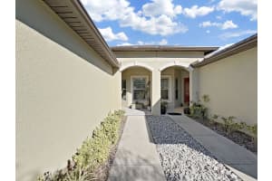 13371 CREST LAKE DRIVE, HUDSON, FL 34669 - MLS#MFRTB8471751