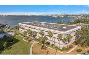 100 BLUFF VIEW DRIVE, BELLEAIR BLUFFS, FL 33770 - MLS#MFRTB8471753