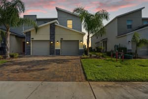 547 OCEAN COURSE AVENUE, DAVENPORT, FL 33896 - MLS#MFRTB8471805