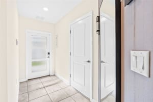 547 OCEAN COURSE AVENUE, DAVENPORT, FL 33896 - MLS#MFRTB8471805