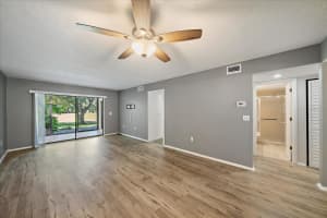 7742 EAGLE CREEK DRIVE, SARASOTA, FL 34243 - MLS#MFRTB8471897