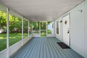 1940 CR 428, LAKE PANASOFFKEE, FL 33538 - MLS#MFRTB8471975