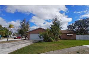 2209 Jacaranda Ct, DUNEDIN