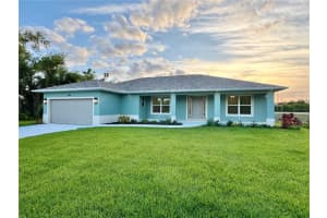 7021 Burnsville St, ENGLEWOOD