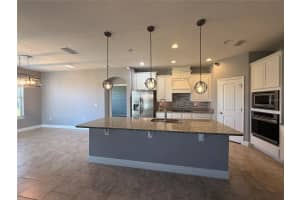 4231 PRIMA LAGO DRIVE, LAKELAND, FL 33810 - MLS#MFRTB8472061