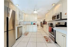 1020 85TH AVENUE, ST PETERSBURG, FL 33702 - MLS#MFRTB8472067