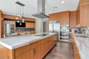 450 KNIGHTS RUN AVENUE, TAMPA, FL 33602 - MLS#MFRTB8472094