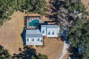 808 OLD WELCOME ROAD, LITHIA, FL 33547 - MLS#MFRTB8472107