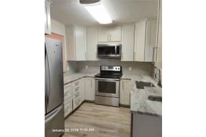 10817 BRICKSIDE COURT, RIVERVIEW, FL 33579 - MLS#MFRTB8472121