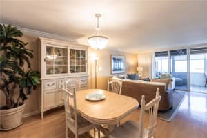 1055 PEPPERTREE DRIVE, SARASOTA, FL 34242 - MLS#MFRTB8472152