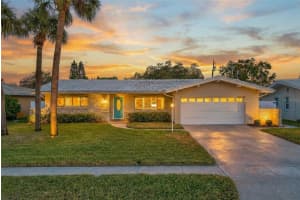 2060 Envoy Ct, CLEARWATER