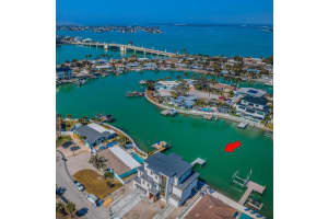 7981 2ND AVENUE, ST PETERSBURG, FL 33707 - MLS#MFRTB8472198