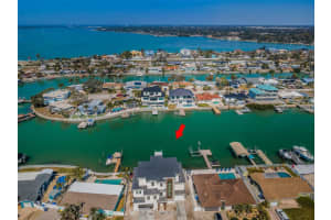 7981 2ND AVENUE, ST PETERSBURG, FL 33707 - MLS#MFRTB8472198