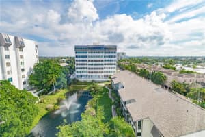 1055 W Peppertree Dr #606aa, SARASOTA