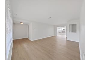 1701 LAURIE LANE, BELLEAIR, FL 33756 - MLS#MFRTB8472293