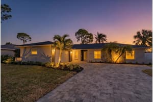 2031 TANGLEWOOD WAY, ST PETERSBURG, FL 33702 - MLS#MFRTB8472340