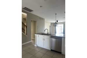 30513 LATOURETTE DRIVE, WESLEY CHAPEL, FL 33545 - MLS#MFRTB8472361