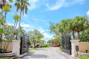 2732 VIA MURANO #524, CLEARWATER, FL 33764 - MLS#MFRTB8472415