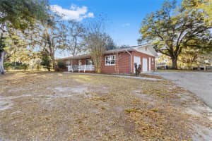 24242 Cortez Blvd Brooksville, FL 34601 - Off Market