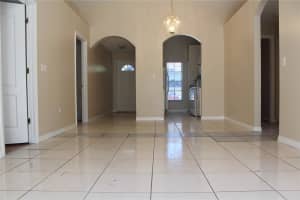 8713 TANGERINE PLACE, TAMPA, FL 33617 - MLS#MFRTB8472469