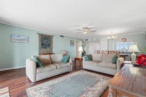 1581 GULF BOULEVARD, CLEARWATER BEACH, FL 33767 - MLS#MFRTB8472475