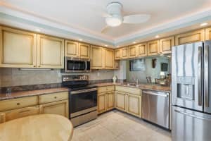 1581 GULF BOULEVARD, CLEARWATER BEACH, FL 33767 - MLS#MFRTB8472475