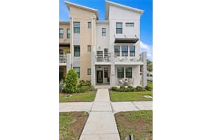 2560 12th Ter N, ST PETERSBURG