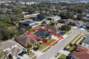 8169 WILD OAKS CIRCLE, LARGO, FL 33773 - MLS#MFRTB8472514