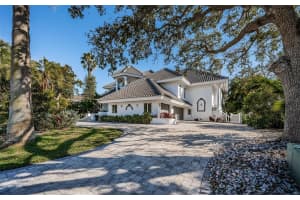 5212 62ND AVENUE, ST PETERSBURG, FL 33715 - MLS#MFRTB8472517