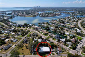 4042 ARKANSAS AVENUE, ST PETERSBURG, FL 33703 - MLS#MFRTB8472546