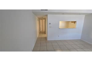 7017 WATERSIDE DRIVE, TAMPA, FL 33617 - MLS#MFRTB8472566