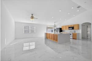 13110 Lola Dr Spring Hill, FL 34609 - Off Market