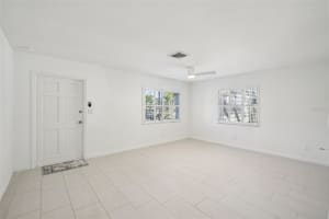 3843 SHORE ACRES BOULEVARD, ST PETERSBURG, FL 33703 - MLS#MFRTB8472579