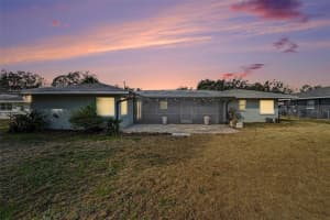 5811 LAKE BREEZE AVENUE, LAKELAND, FL 33809 - MLS#MFRTB8472594