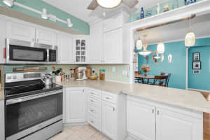 3958 37TH STREET, ST PETERSBURG, FL 33711 - MLS#MFRTB8472605