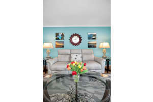 3958 37TH STREET, ST PETERSBURG, FL 33711 - MLS#MFRTB8472605