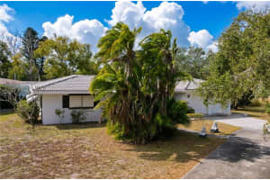 1002 BAY BREEZE TERRACE, LARGO, FL 33770 - MLS#MFRTB8472614