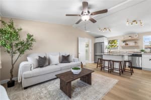 3904 CRAWFORD STREET, TAMPA, FL 33614 - MLS#MFRTB8472660