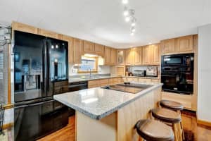 132 SAINT LUCIA LOOP, APOLLO BEACH, FL 33572 - MLS#MFRTB8472668