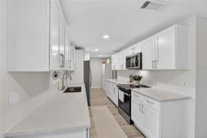 3706 MISTWOOD DRIVE, TAMPA, FL 33619 - MLS#MFRTB8472751